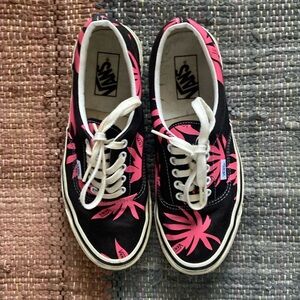 Vans palm leaf sneakers with hot pink leaves | size 8